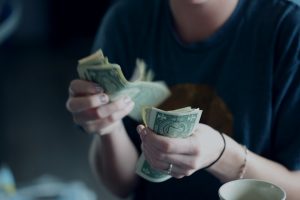 Photo Handshake, Money